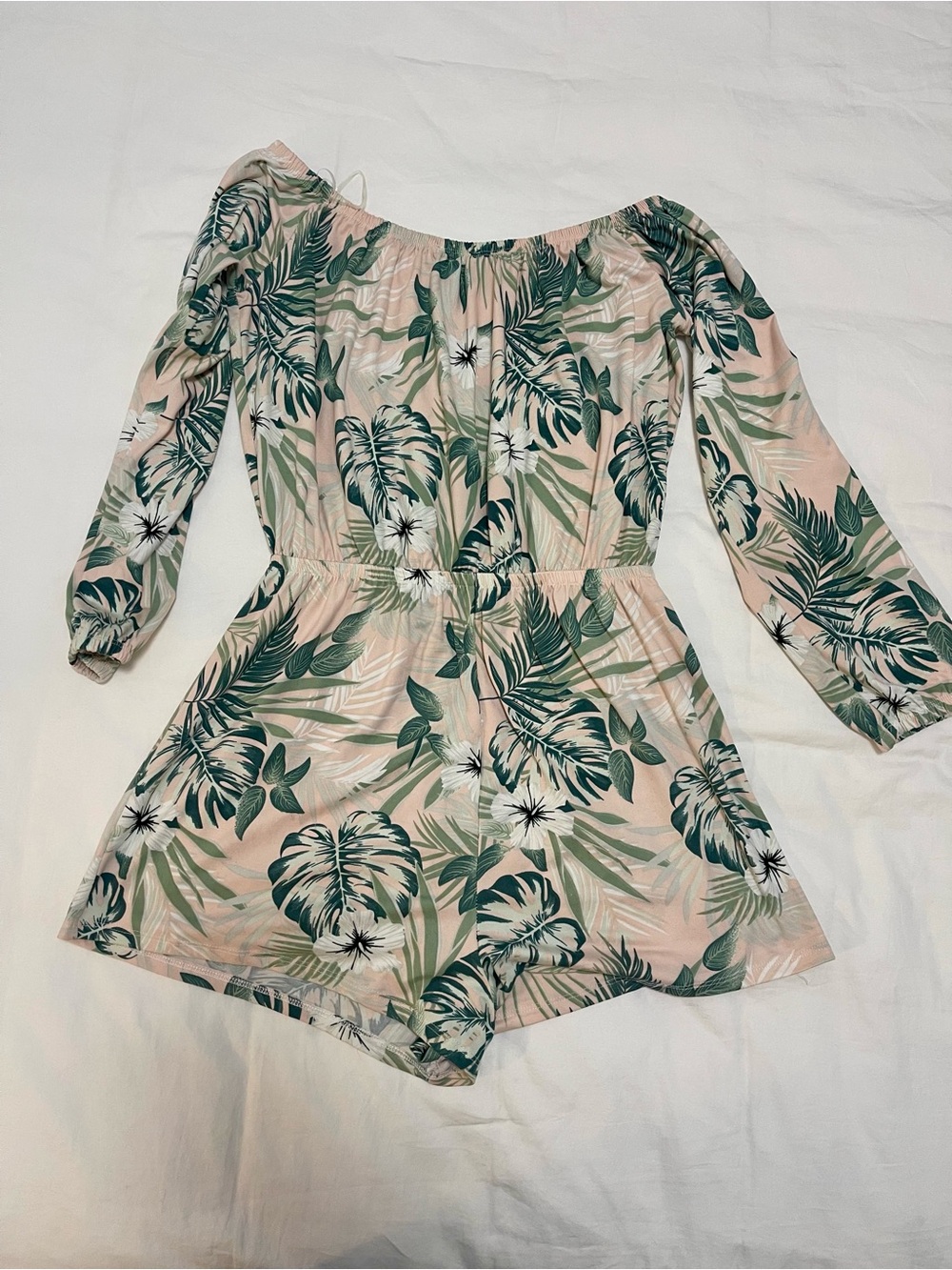 Tropical Off-Shoulder Romper - Picture 3 of 5